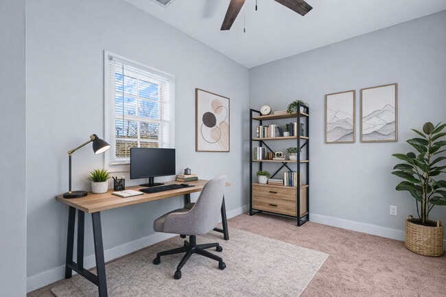 Building Photo - 944 Brent St