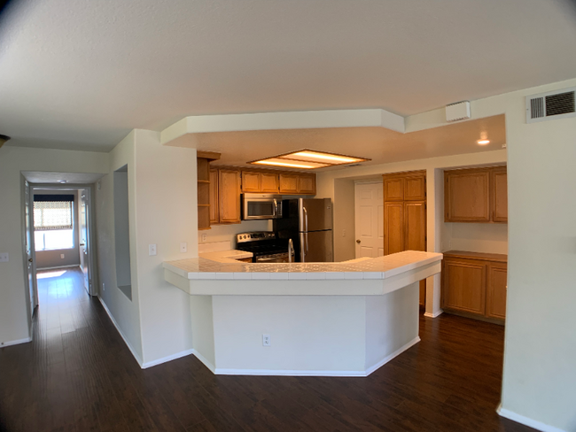 Building Photo - 7035 Paseo Encantada