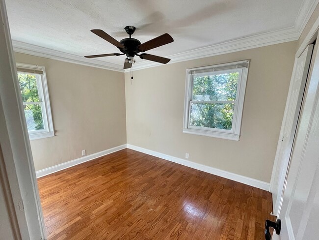 Building Photo - 21 Opal St