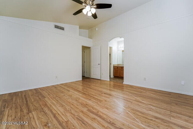 Building Photo - 5133 S Lavender Hills Ln