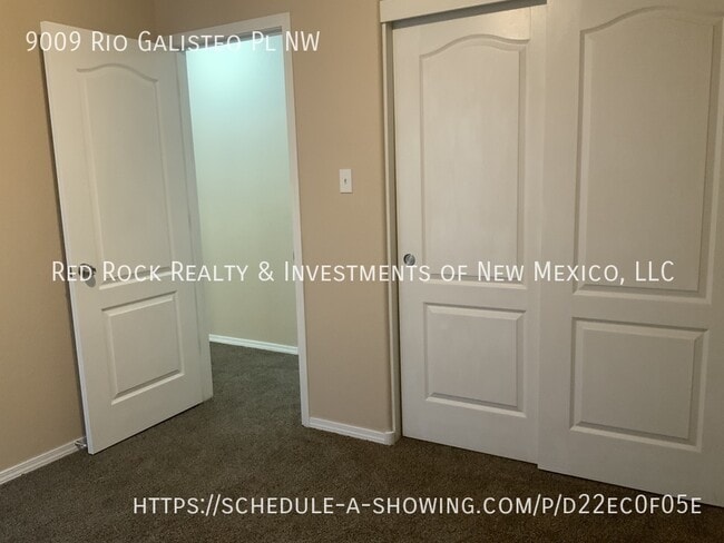 Building Photo - 9009 Rio Galisteo Pl NW