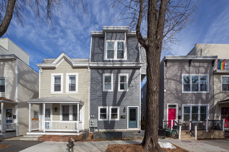 Primary Photo - 1512 Gales St NE