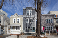 Building Photo - 1512 Gales St NE