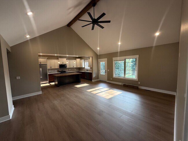 Building Photo - 1238 Bluegrass Rd