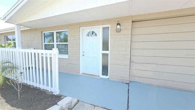 Building Photo - 6412 Pawling Ave