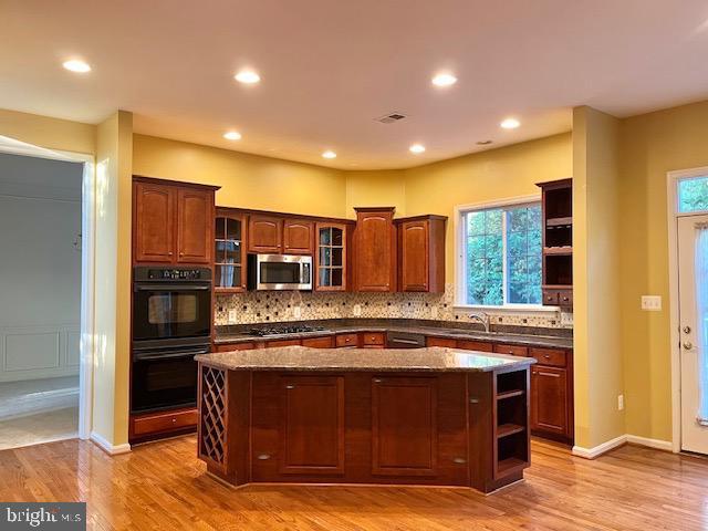 Building Photo - 9308 Rustic Breeze Ct