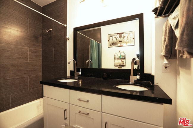 Building Photo - 87 W Glenarm St