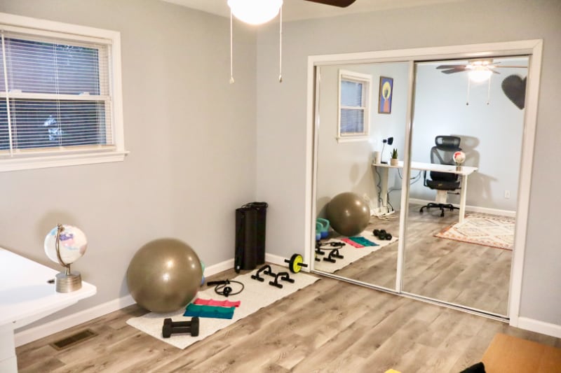 Building Photo - 618 Troy St