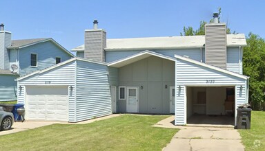 Building Photo - 2120 E Caulder Ave