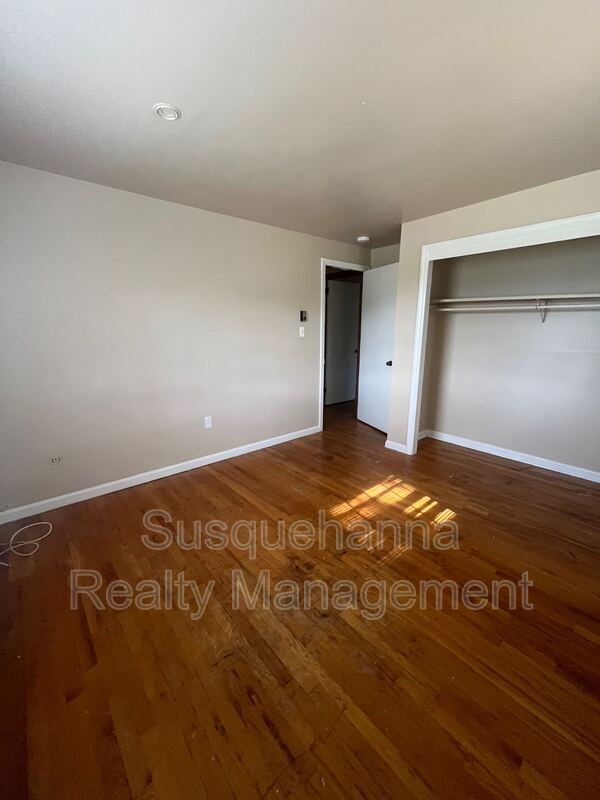 Building Photo - 529 Stone Hill Rd