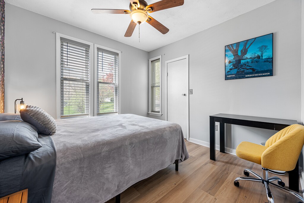 Building Photo - 586 Pleasant St