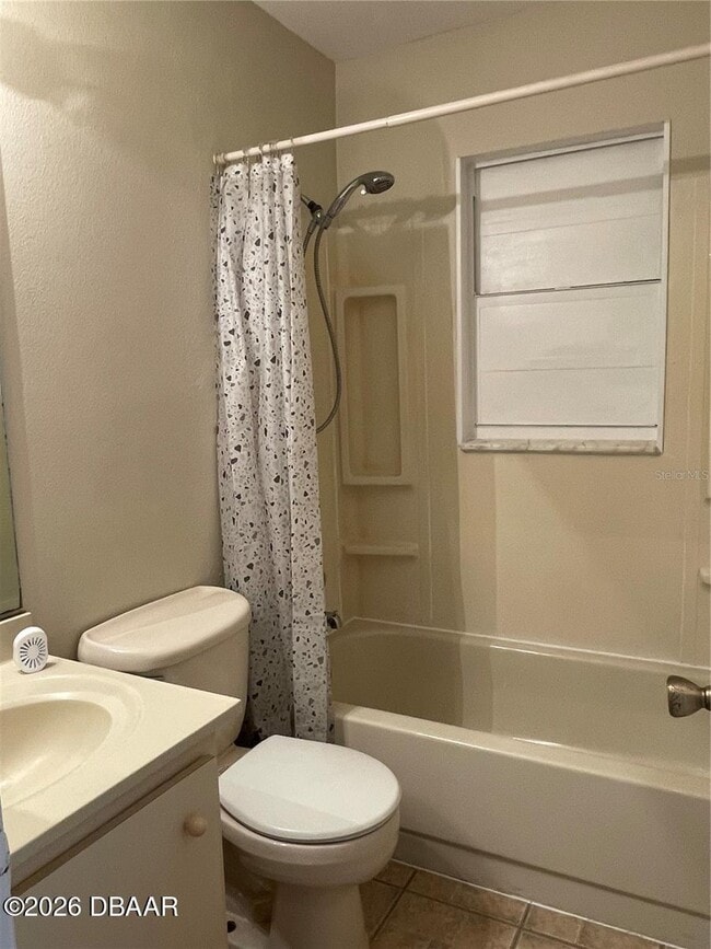 Building Photo - 2570 Beal St