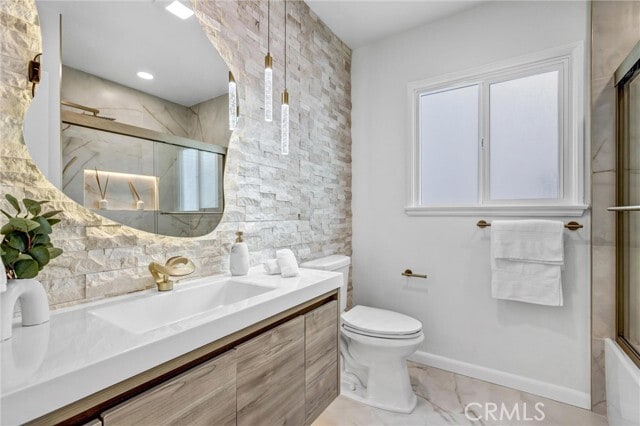Building Photo - 13021 Killion St