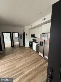 Building Photo - 1543 N 33rd St