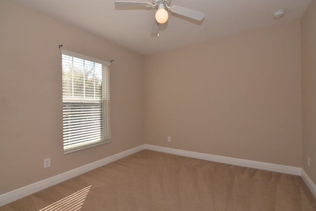 Building Photo - 5460 Caramella Dr