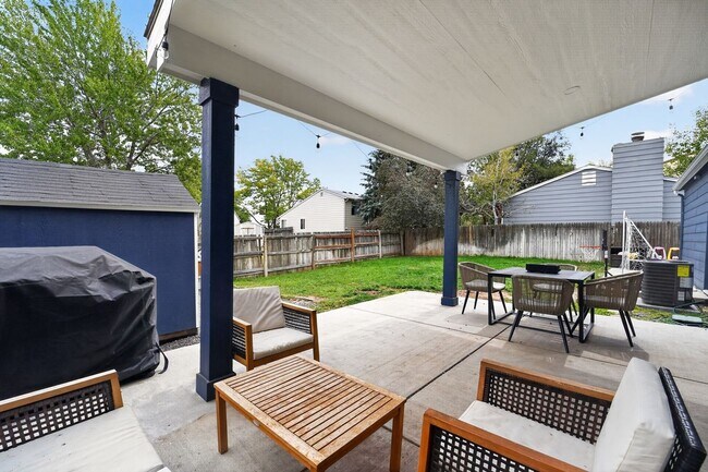 Building Photo - 4830 S Richfield Cir