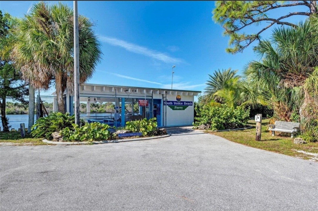 Building Photo - 998 Kimball Rd