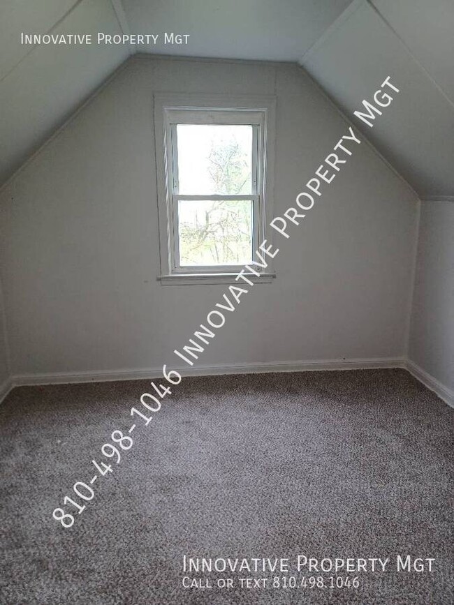 Building Photo - 2613 Wisner St