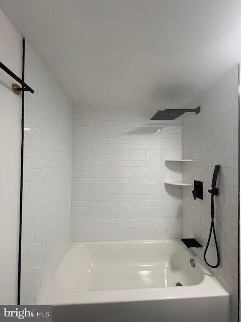 Building Photo - 2019 Spring Garden St