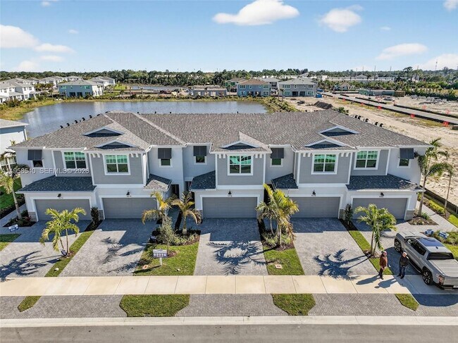 Building Photo - 3574 NW Solange Ct