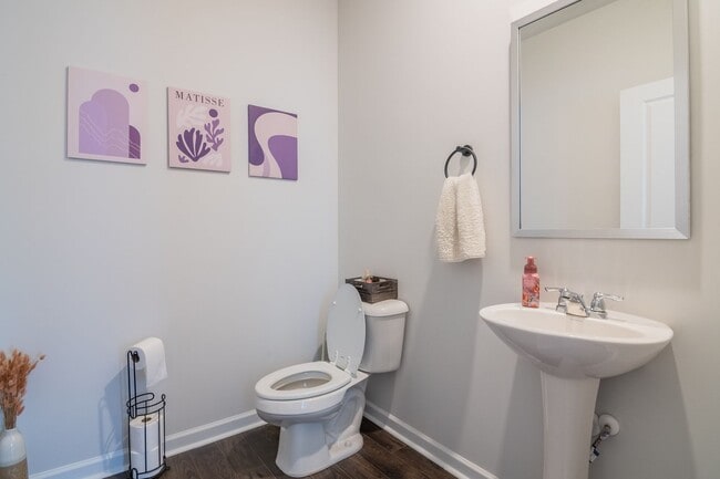 Building Photo - Like New Home in Grovetown