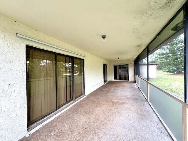 Building Photo - 114 Sevilla Ave