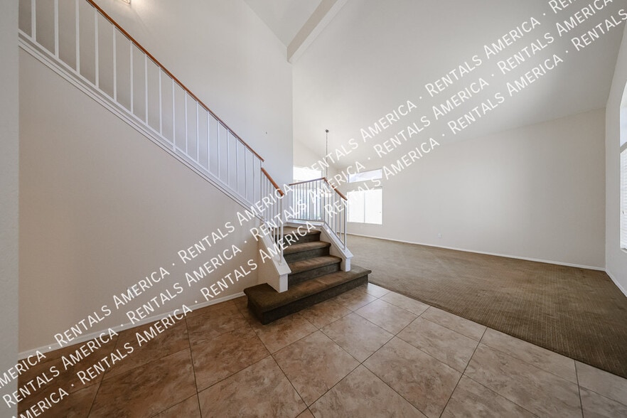 Building Photo - 21911 N 71st Ln