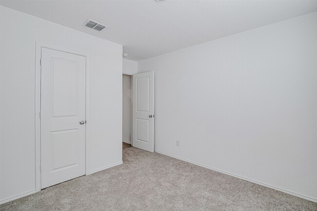 Building Photo - 8617 Thicket Rdg St