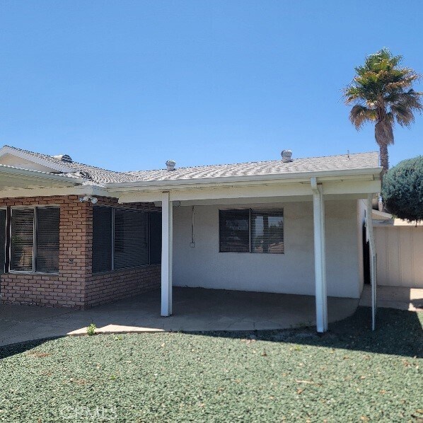 Building Photo - 28894 Portsmouth Dr