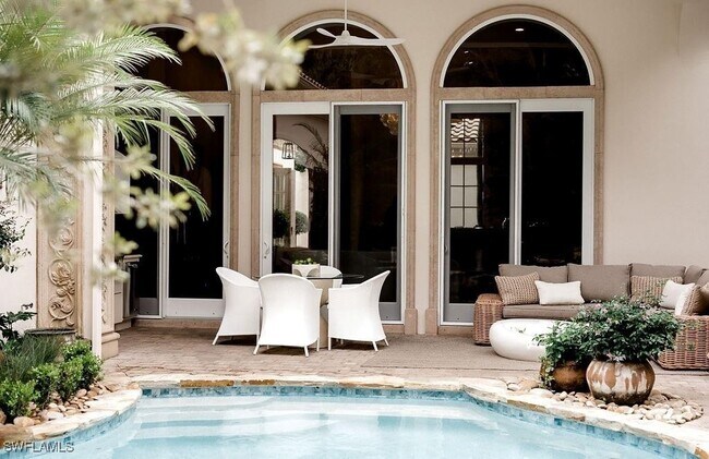 Building Photo - 15627 Villoresi Way