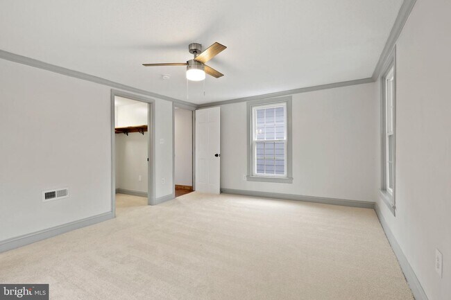 Building Photo - 3502 Buena Vista Ave