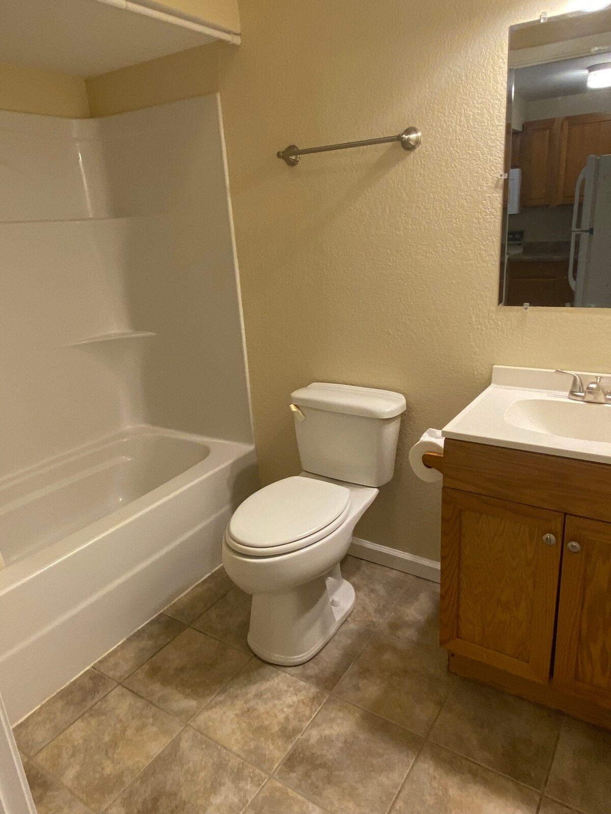 Building Photo - 716 Tall Oaks Dr