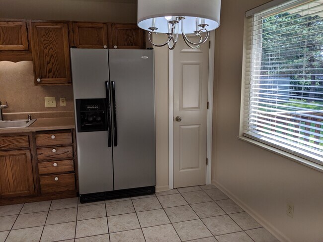 Building Photo - 1309 Carowinds Cir