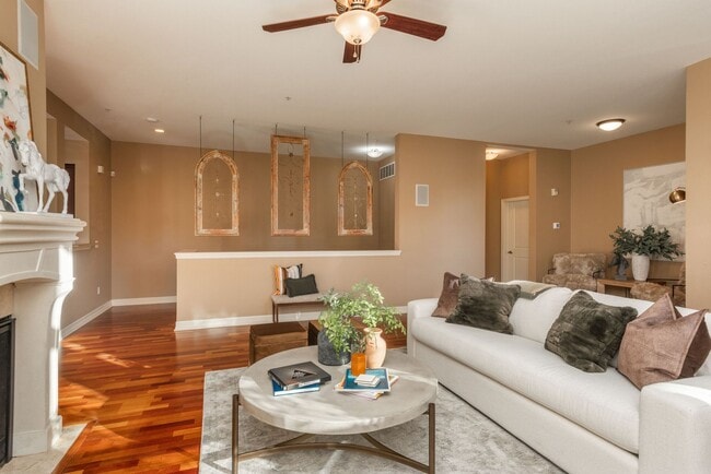 Building Photo - 1684 Fillmore St