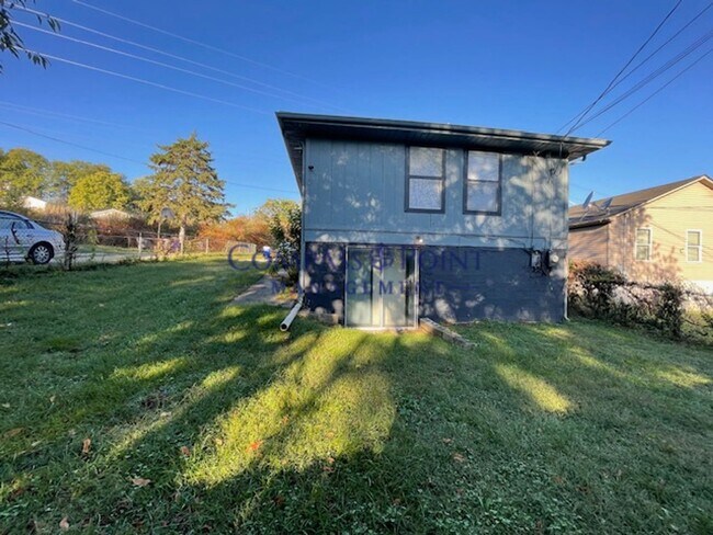 Building Photo - Welcome To Your New Home! FIRST MONTH'S RENT FREE!!