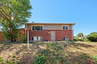 Building Photo - Updated 2 Bedroom Home in North Park Hill | Fresh Paint & Prime Denver Location