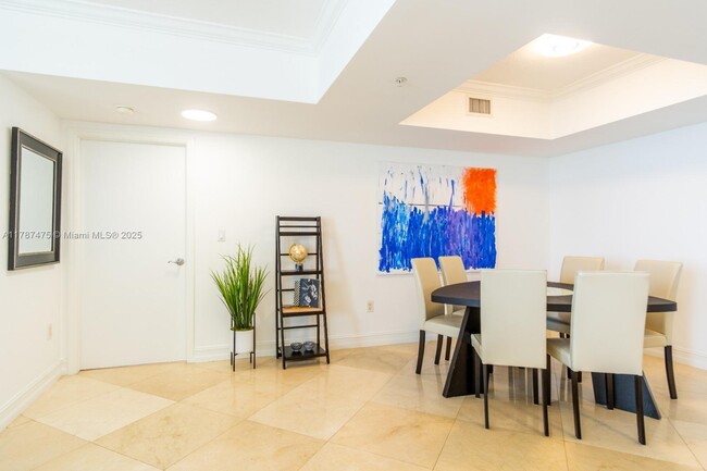 Building Photo - 16699 Collins Ave
