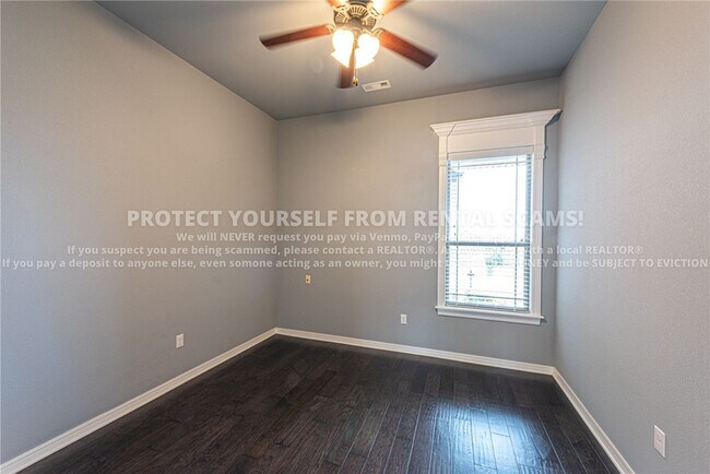 Building Photo - 2912 W Featherock Way