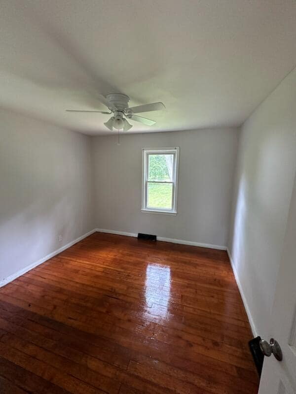 Building Photo - 28425 Shiawassee St