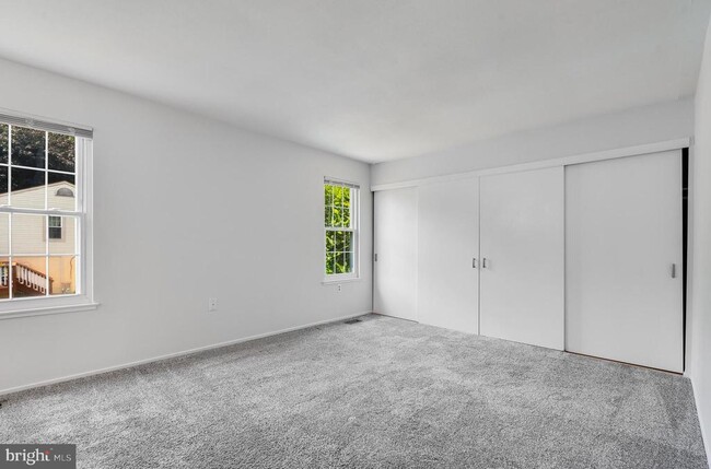 Building Photo - 8722 Litwalton Ct
