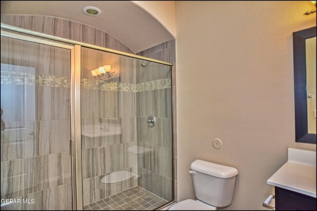 Building Photo - 452 Isaias Ave.