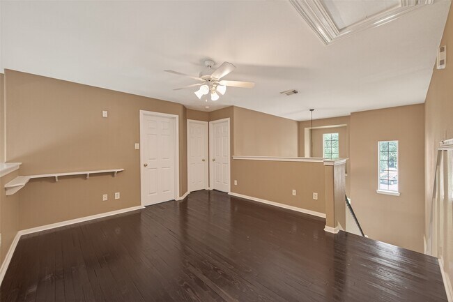 Building Photo - 4702 Autumn Orchard Ln