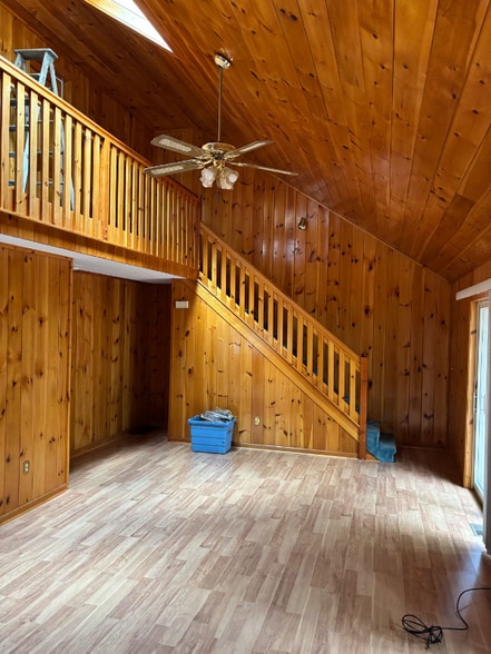 Building Photo - 25 Lovewell Pond Rd
