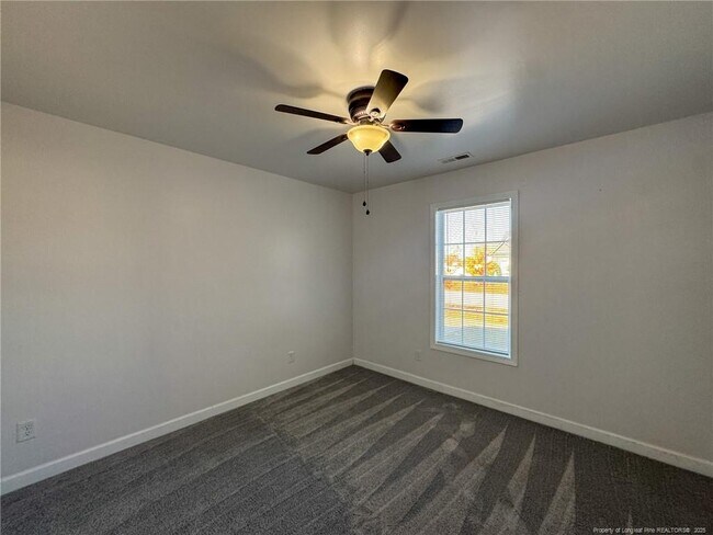 Building Photo - 142 Crestwood Ln