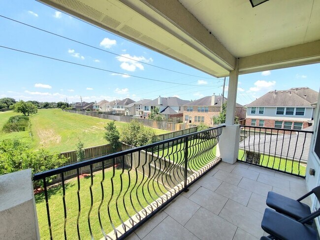 Building Photo - 3715 Aldridge Dr