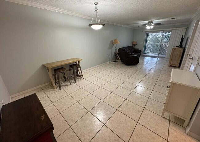 Building Photo - 4276 Calinda Ln