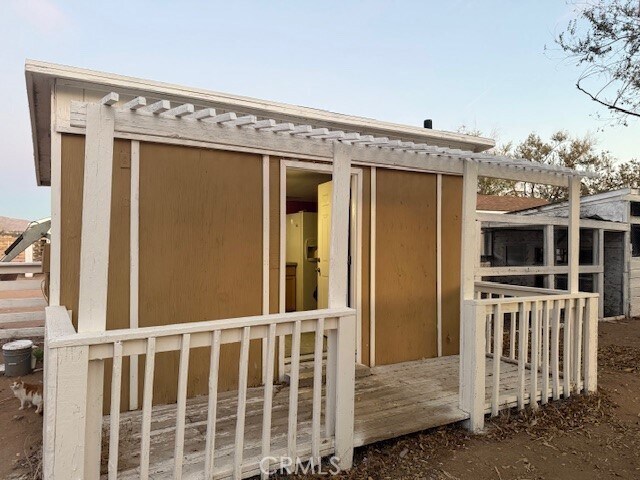 Building Photo - 16100 Navajo Rd