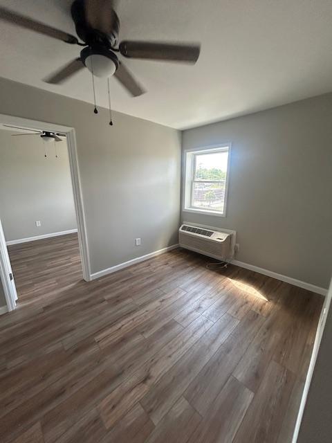 Building Photo - 1528 Lynn Garden Dr