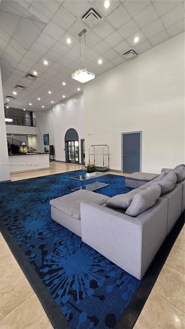 Building Photo - 13499 Biscayne Blvd