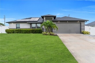 Building Photo - 1915 NE 20th Ave